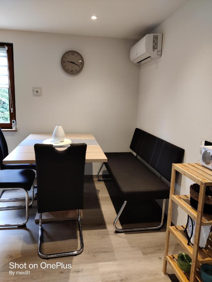 ארנהאוזן Ferienwohnung Grete, An Der Weinstrasse מראה חיצוני תמונה